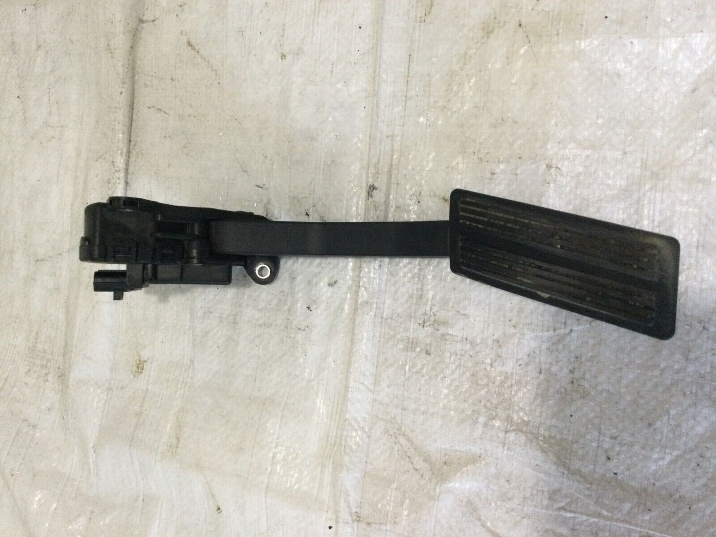 2005-2006 Dodge Ram 1500 Accelerator Gas Pedal Sensor OEM 53032794AB