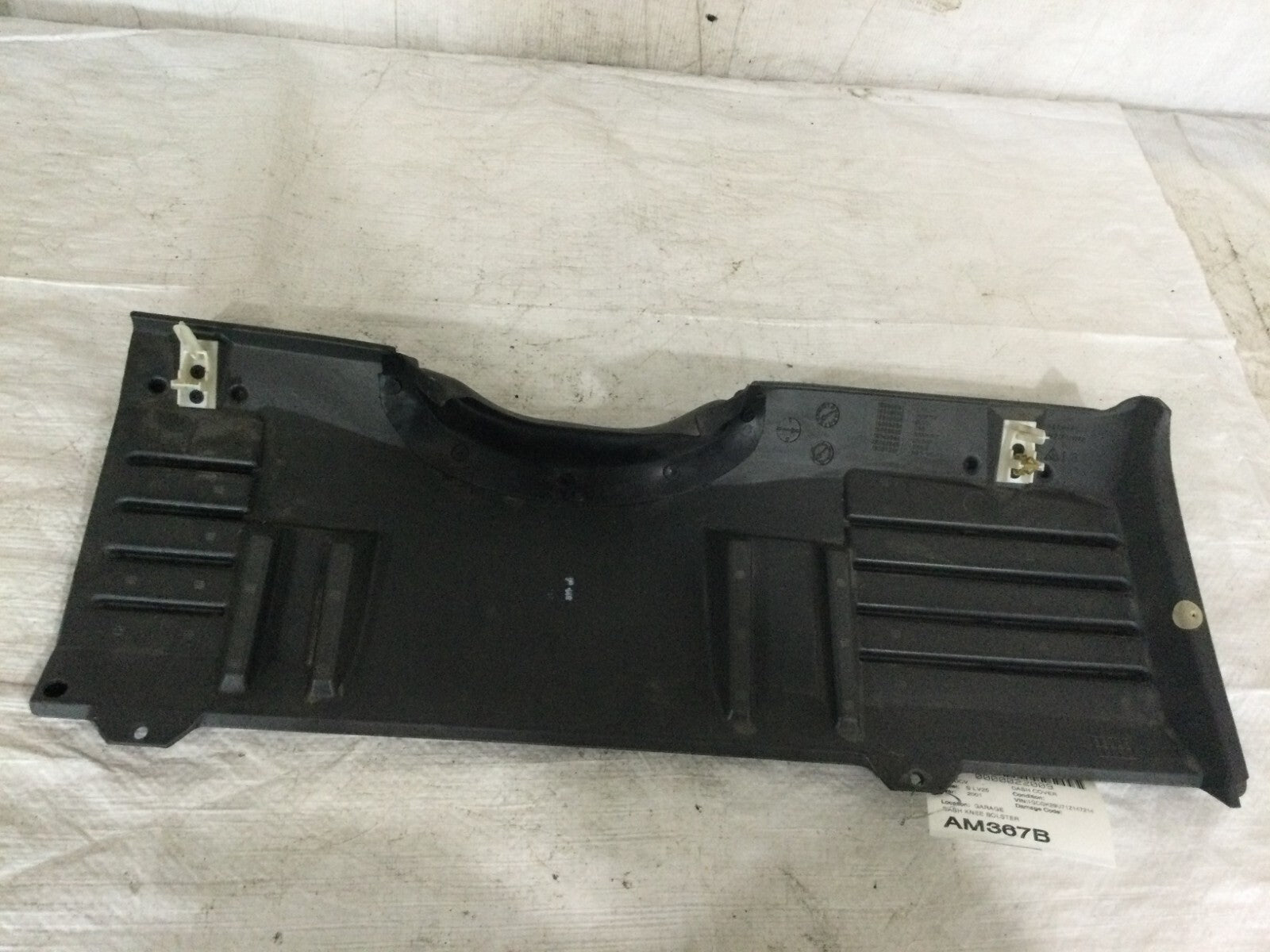 2001 Chevrolet Silverado 2500 Dash Knee Bolster Trim Cover OEM