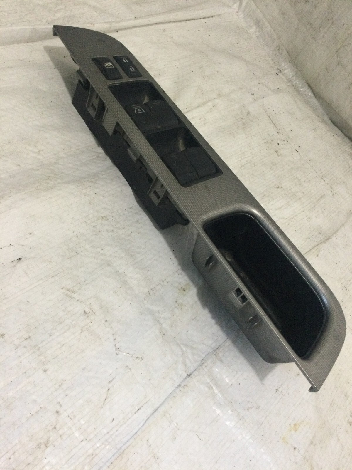 2007-2010 Nissan Versa Driver Side Door Master Power Window Switch OEM