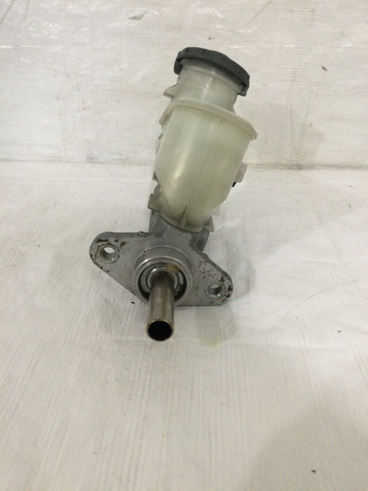 2003-2007 Honda Accord Master Brake Cylinder W/ Reservoir OEM 3.0L