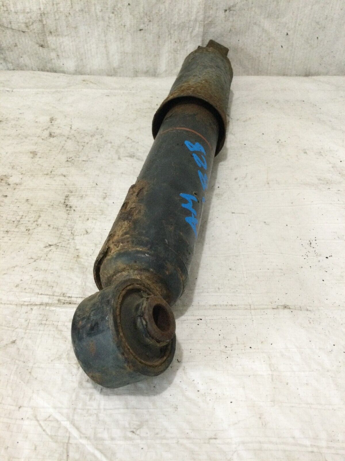 2016-2018 Toyota Rav4 Rear Left Driver Side Shock Absorber OEM
