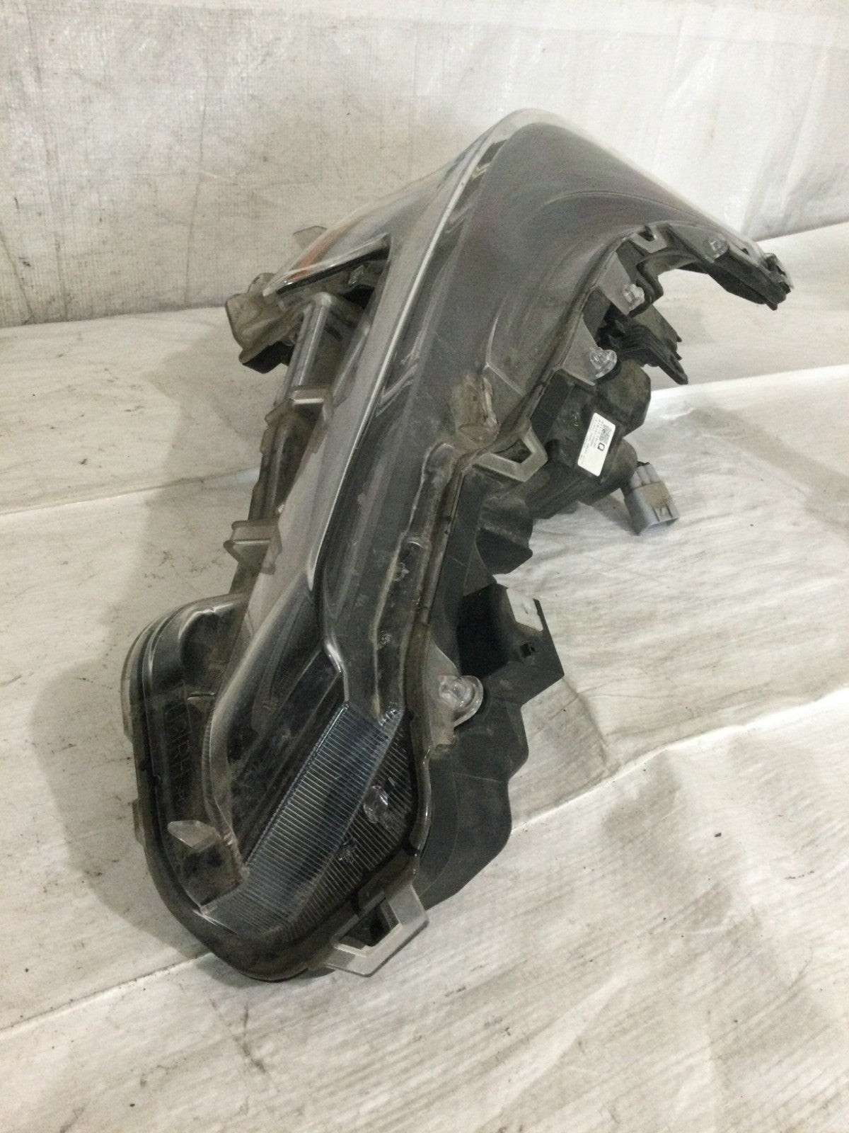 2019-2022 Toyota Corolla RH Right LED Headlight OEM A1S151-0000