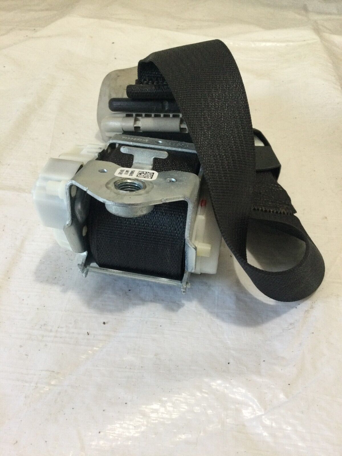 2017 Dodge Grand Caravan  Left Side Rear Seat Belt OEM