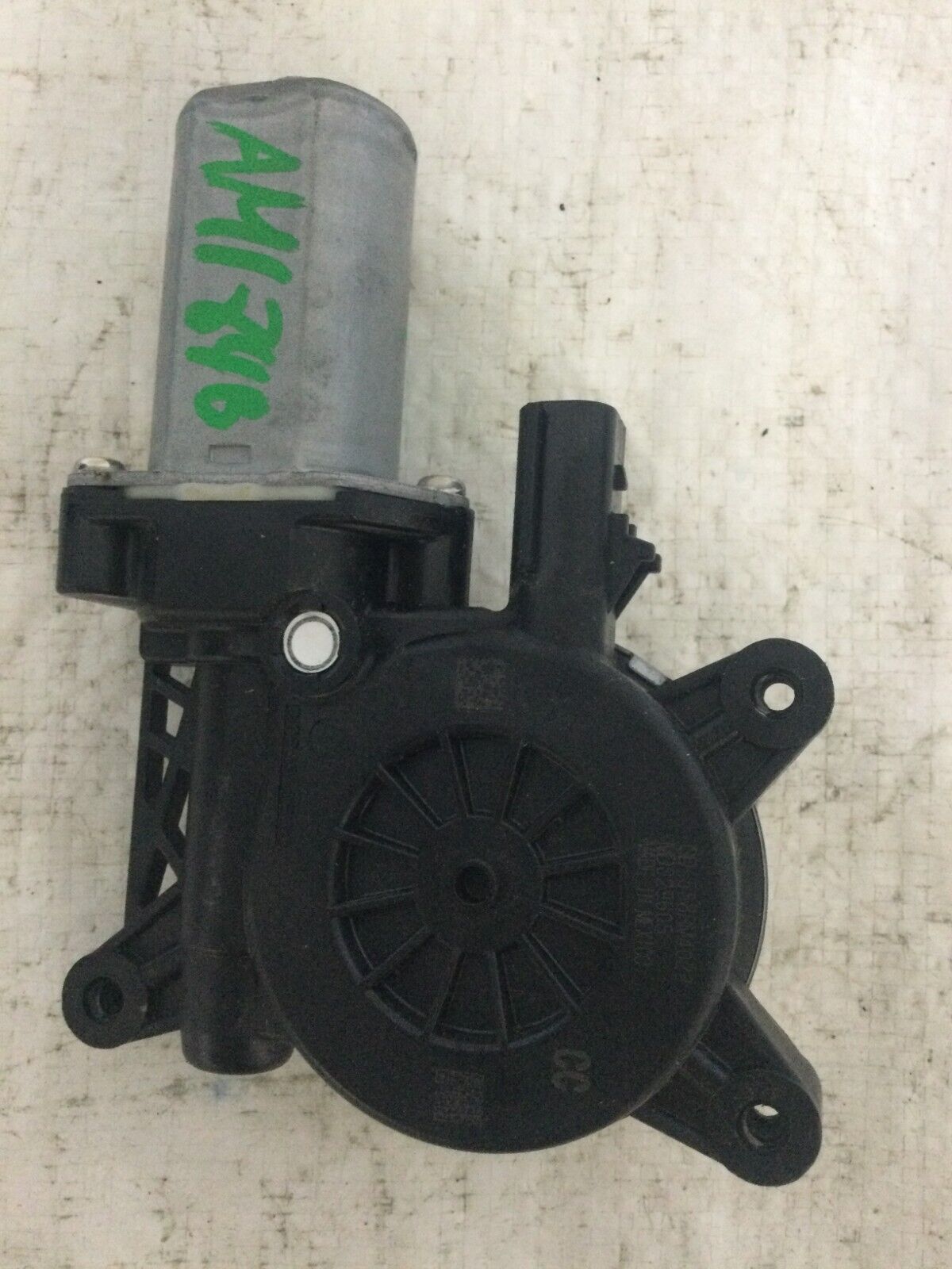 2019-2022 GMC Sierra 1500 Rear Right Power Window Motor OEM