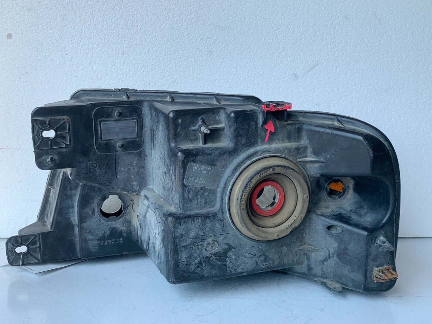 2006 Ford F-150 F150 Headlight Headlamp Harley Davidson Right Passenger Side OEM