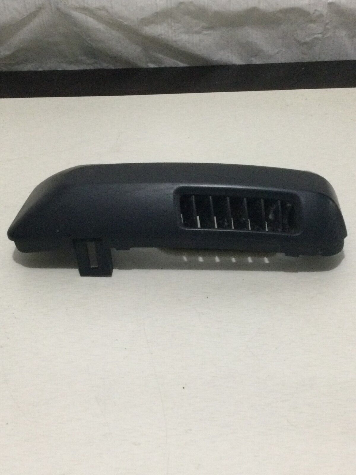 2018 Chevrolet Silverado 1500 Right Vent Panel Trim OEM