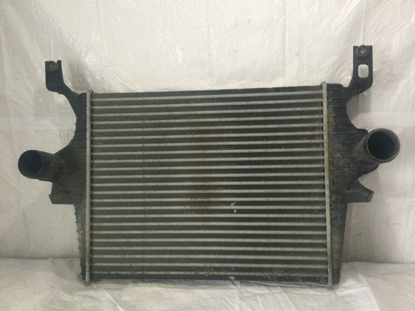 2005 Ford F350  Radiator Assembly 5C346K775AA OEM
