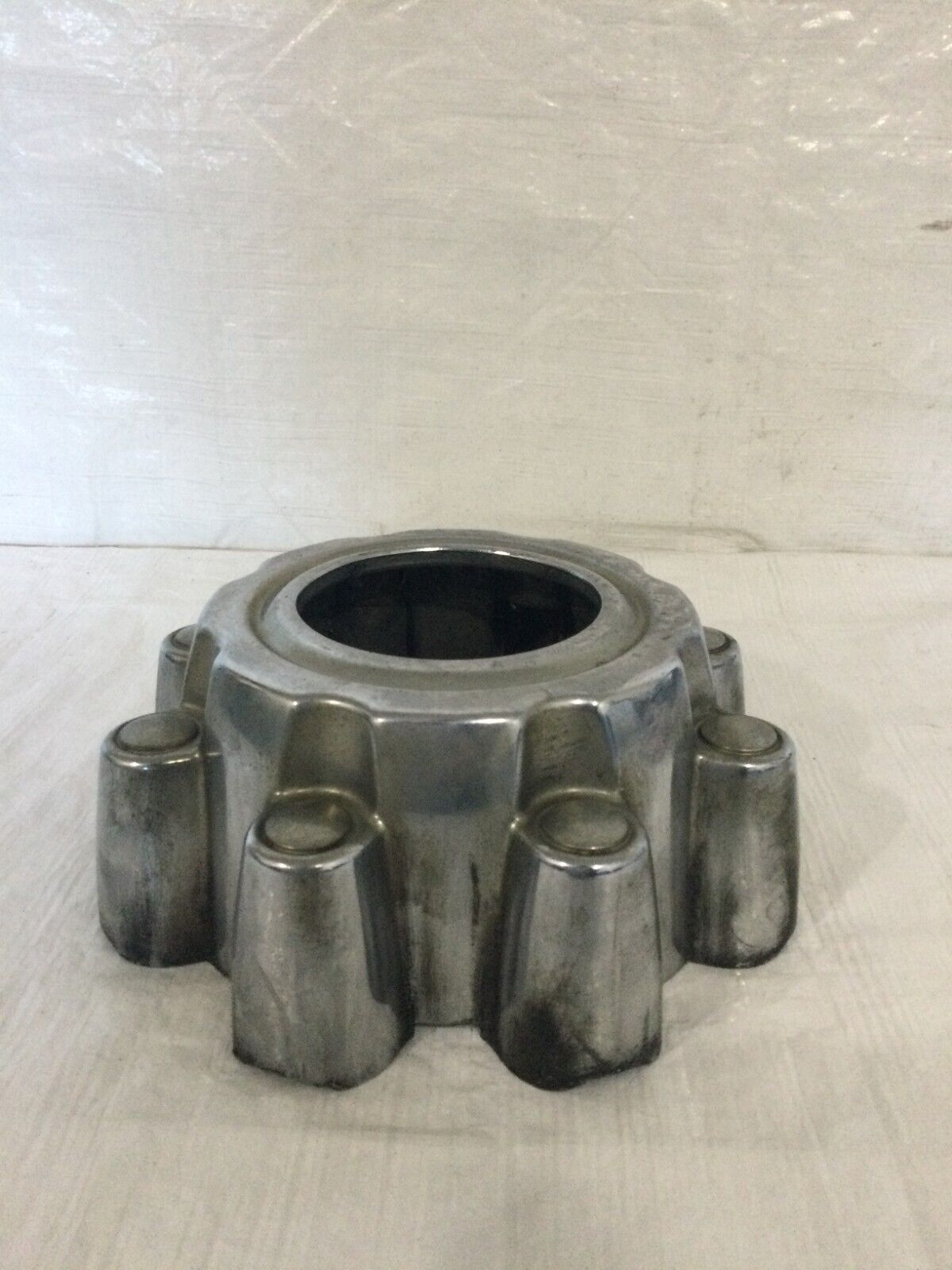 2005 Ford F250SD Center Cap Wheel Genuine OEM F250SD Chrome