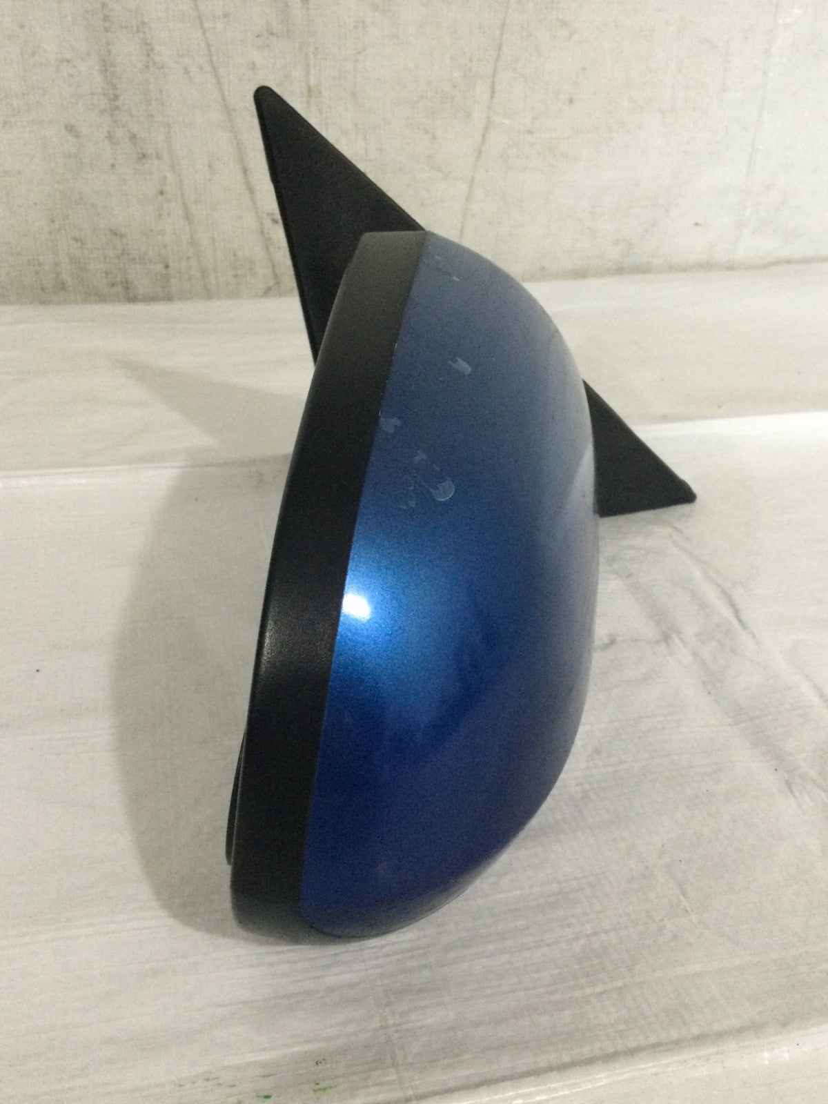 2001-2006 Hyundai Elantra Right Front Side Door Mirror OEM 012152