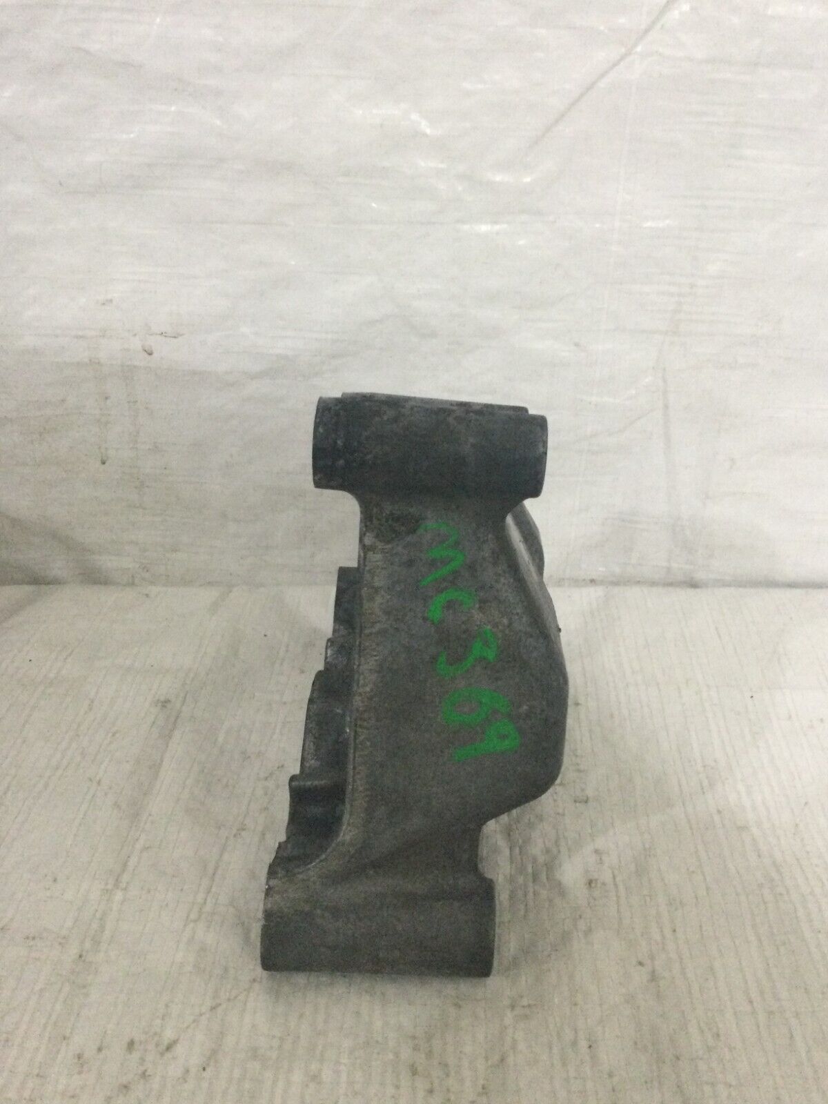 Motor Mount Bracket Fits 2012-2017 Dodge Journey 05184322AE OEM