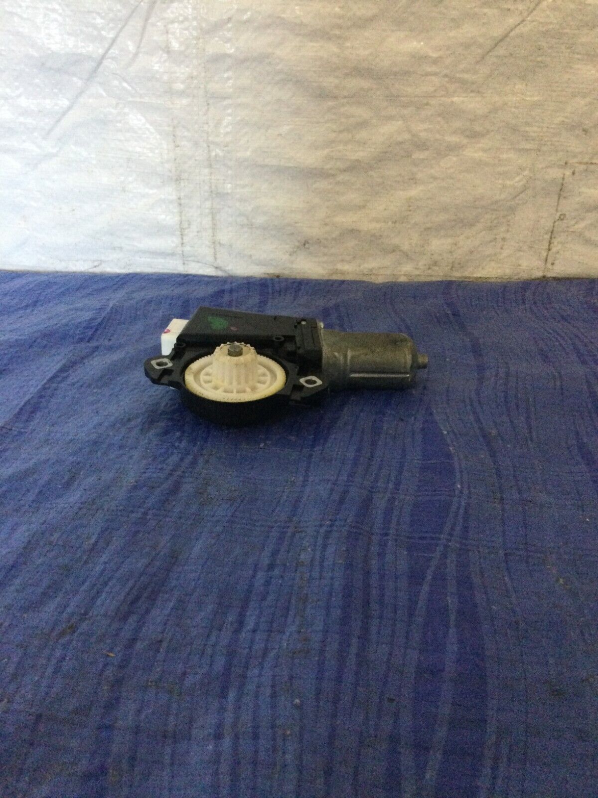 2007 Cadillac Escalade Sun Roof  Motor OEM