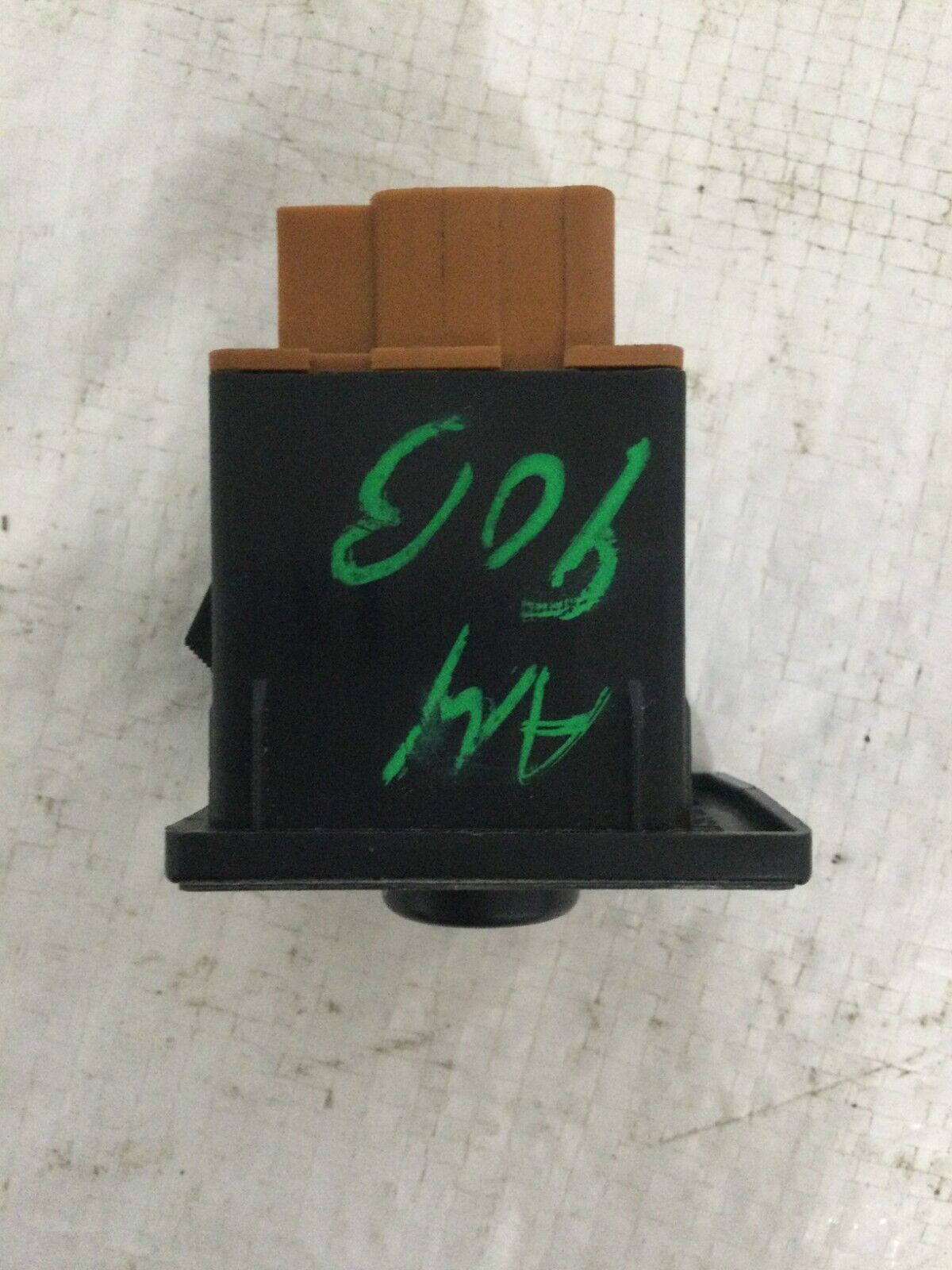 2002-2006 Cadillac Escalade EXT Rear Parking Assist Aid Switch Object Module OEM