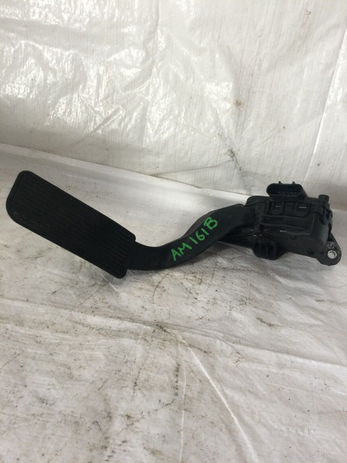 2007-2011 Cadillac Escalade ESV  Accelerator Gas Pedal  OEM