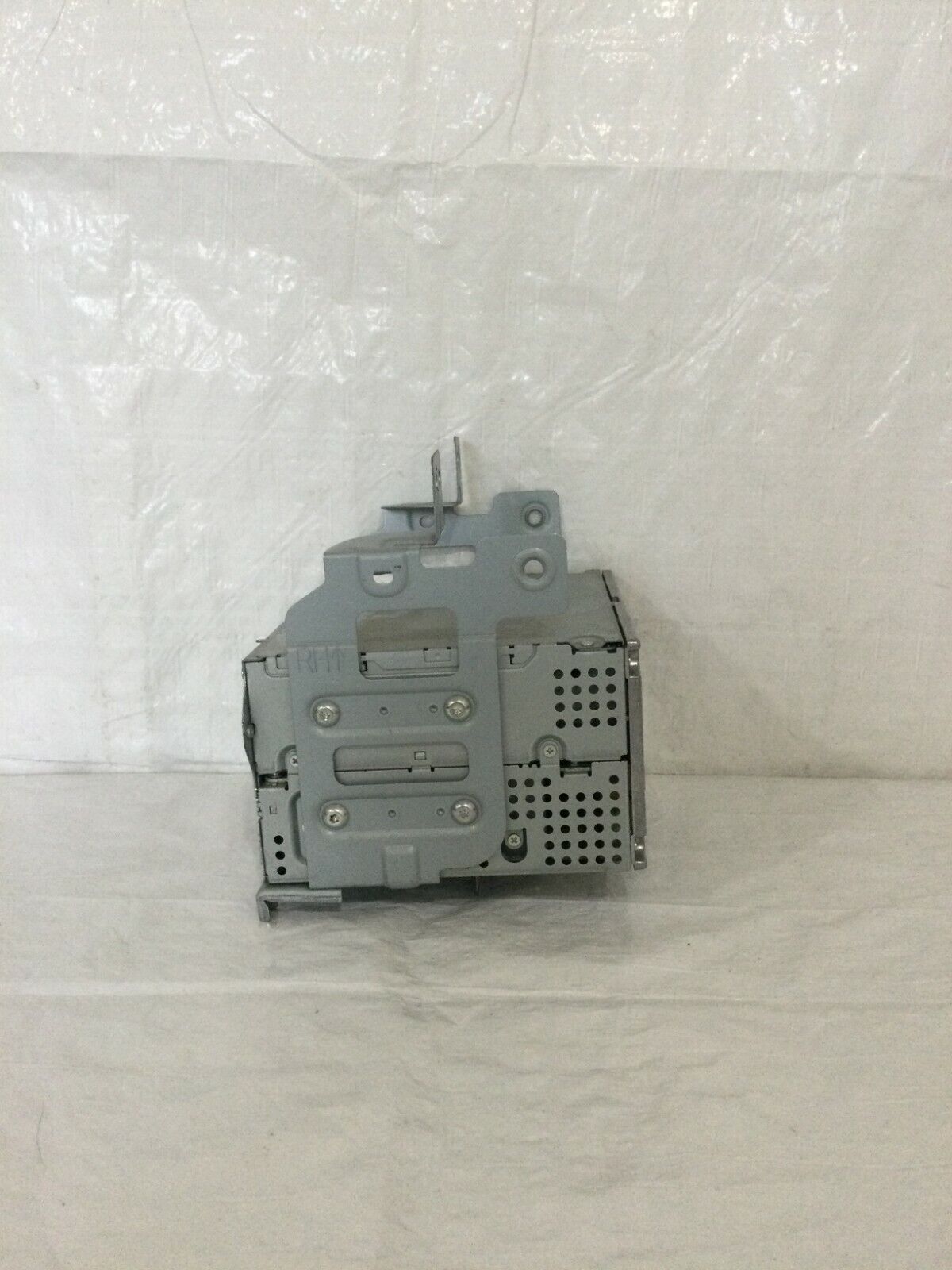 2007 Infiniti G35 AM FM Satellite Radio Receiver OEM Sedan 4DR