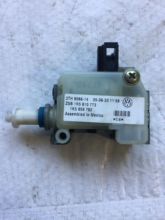 2006 Volkswagen Jetta Fuel Filler Door Lock Release 1K5959782 OEM