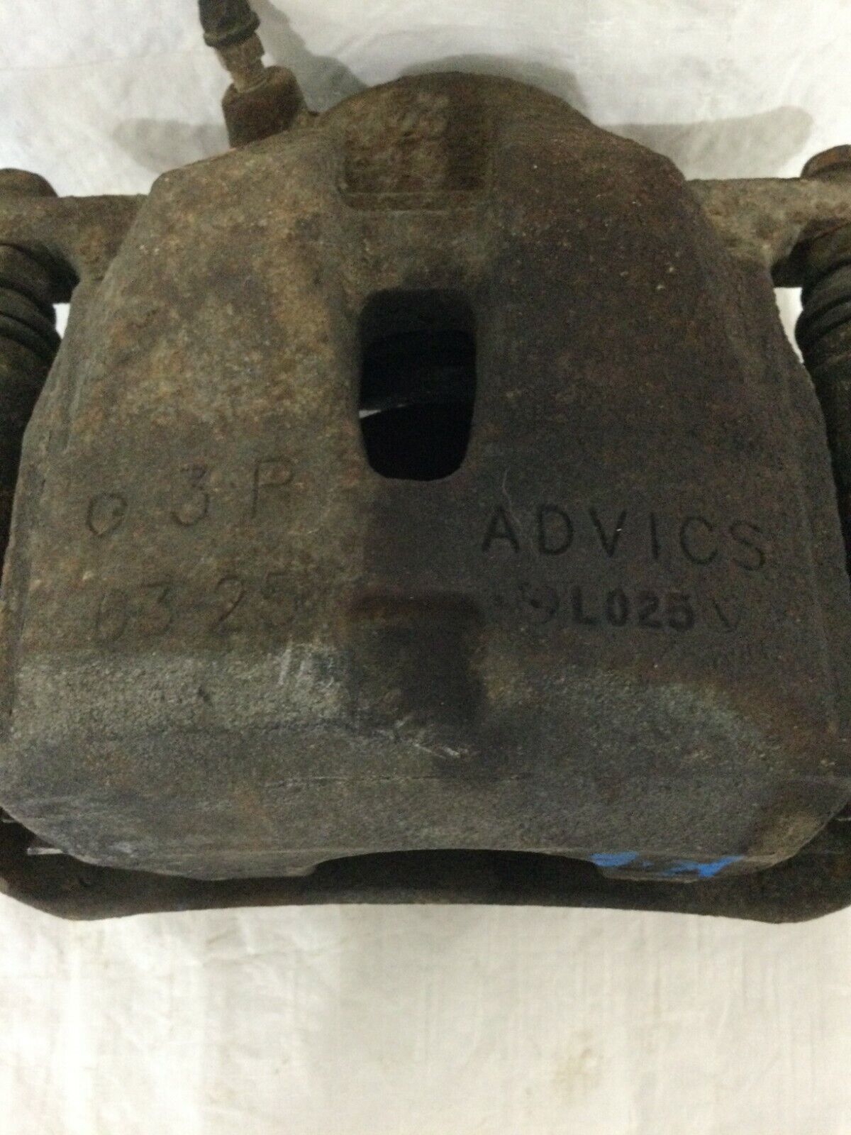 2016 Toyota RAV 4 Front Right Brake Caliper OEM
