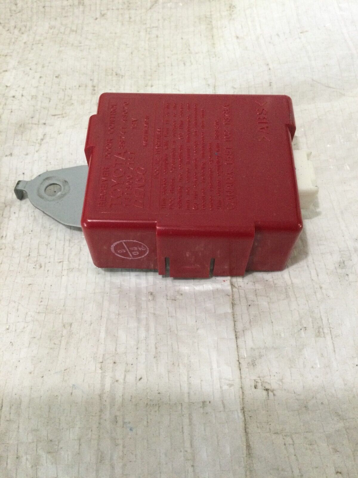 2003 Toyota Highlander  Receiver  Door Control Module OEM