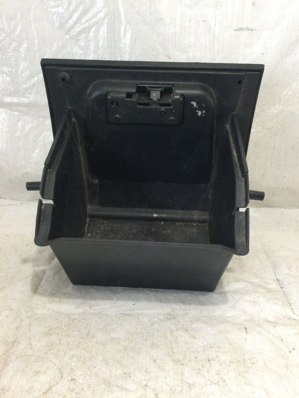 2017  Wrangler Jeep Dash Glove Compartment  GLOVE BOX  Panel