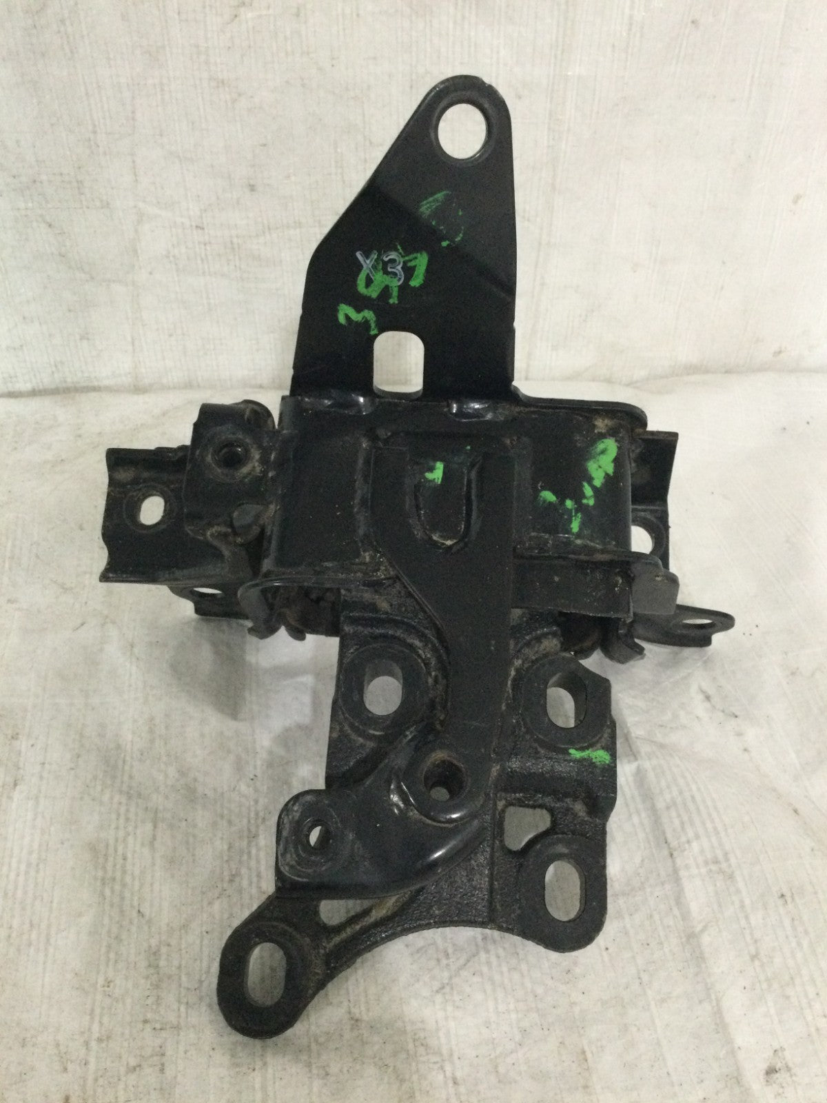 2021 Toyota Corolla Transmission Mount OEM