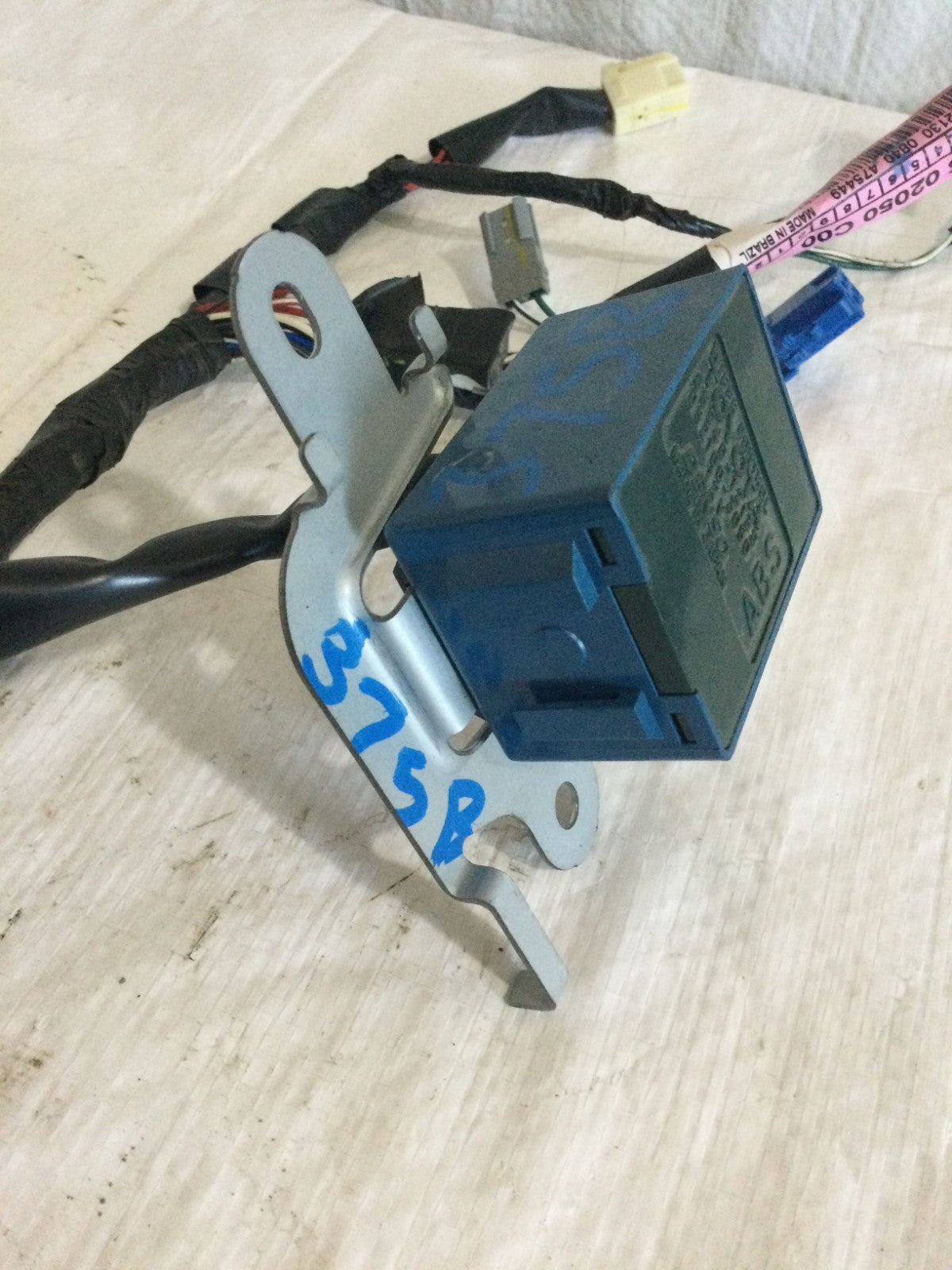 2004 Toyota Matrix Windshield Wiper Motor Relay OEM 85940-12130