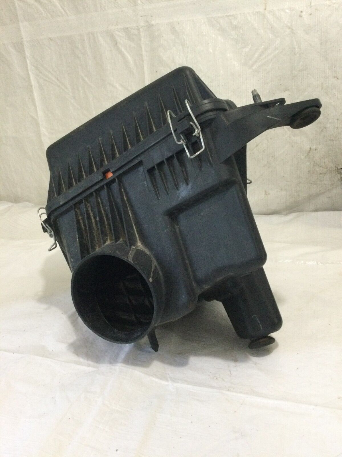 2017 Dodge Grand Caravan Air Cleaner Filter Box OEM
