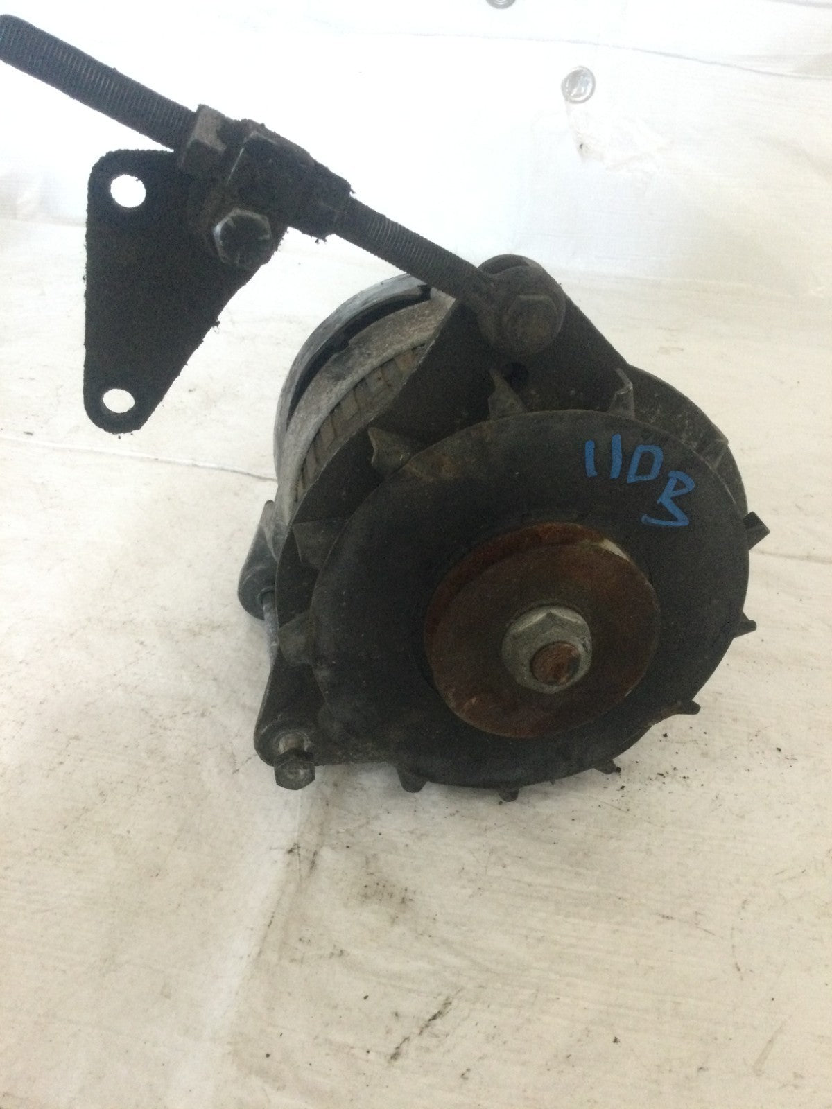 1984 Jaguar XJS 5.3L Alternator OEM AL315X