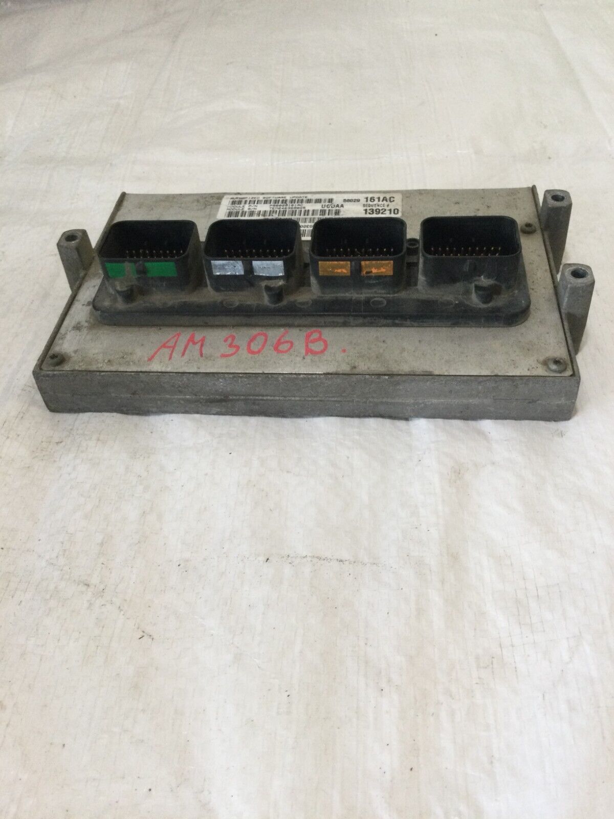 2004 Dodge Ram 1500  Engine Control Module Computer  ECM ECU P56029161AC OEM