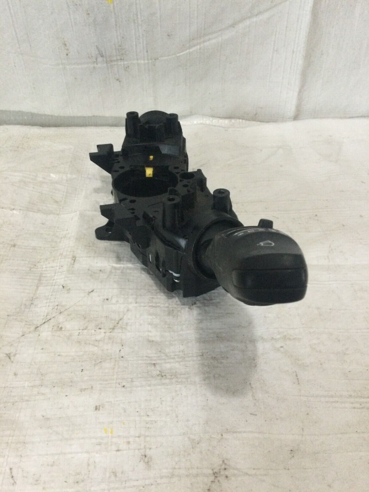 2017 Hyundai Elantra Turn Signal  Wiper Control Switch 93400-F2500 OEM