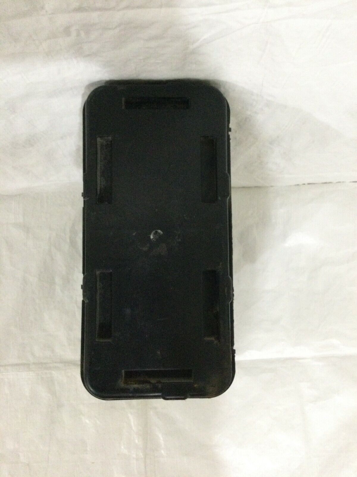 2017 2018 Chevrolet Silverado 1500 Fuel Vapor Canister 84106544 OEM