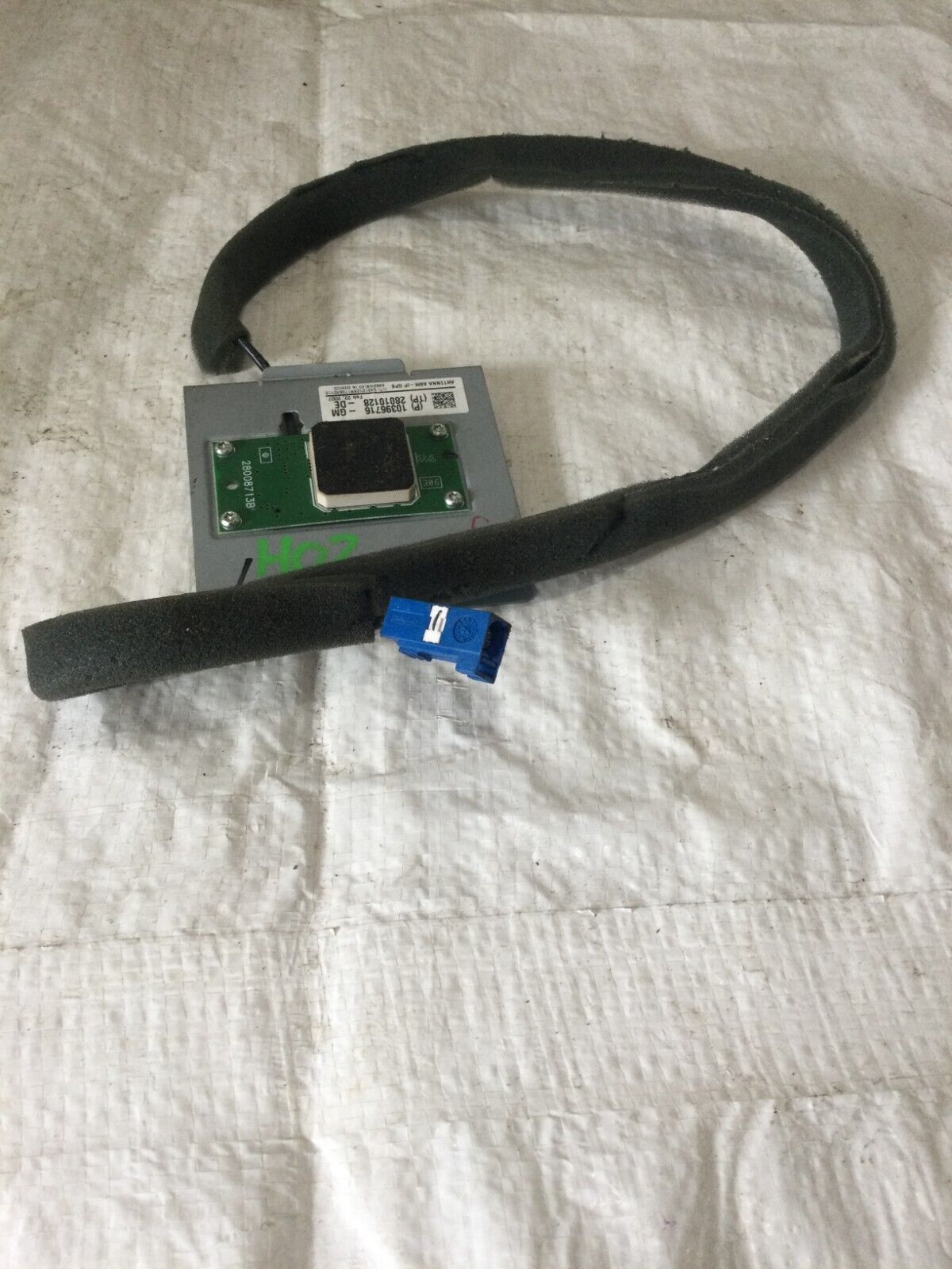 2007 Cadillac Escalade GPS Antenna OEM 10396716