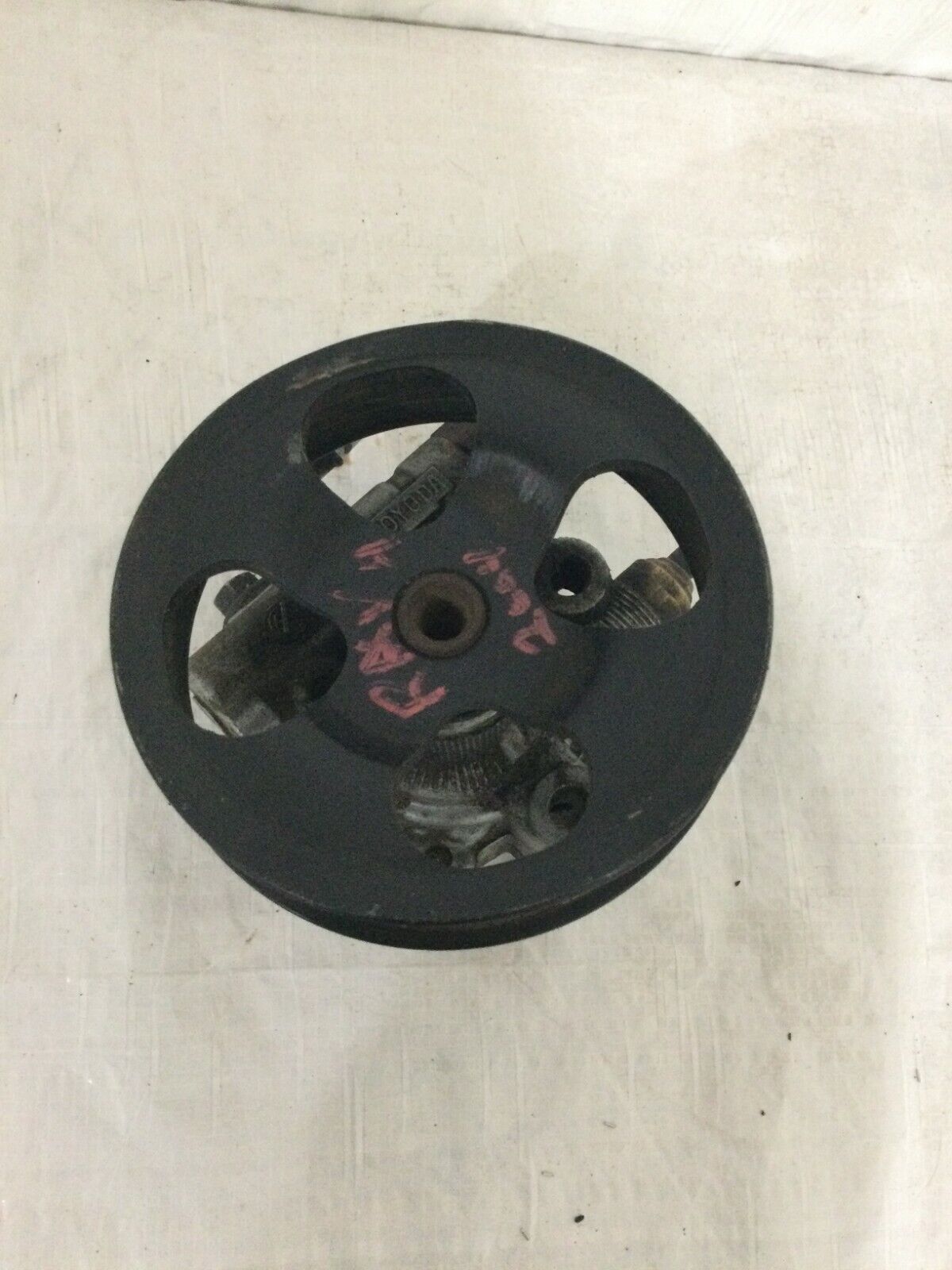 2004 Toyota RAV4 Power Steering Pump OEM