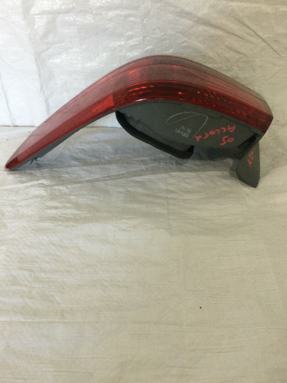 2005 Honda Accord Sedan Right Passenger Tail Light RH OEM