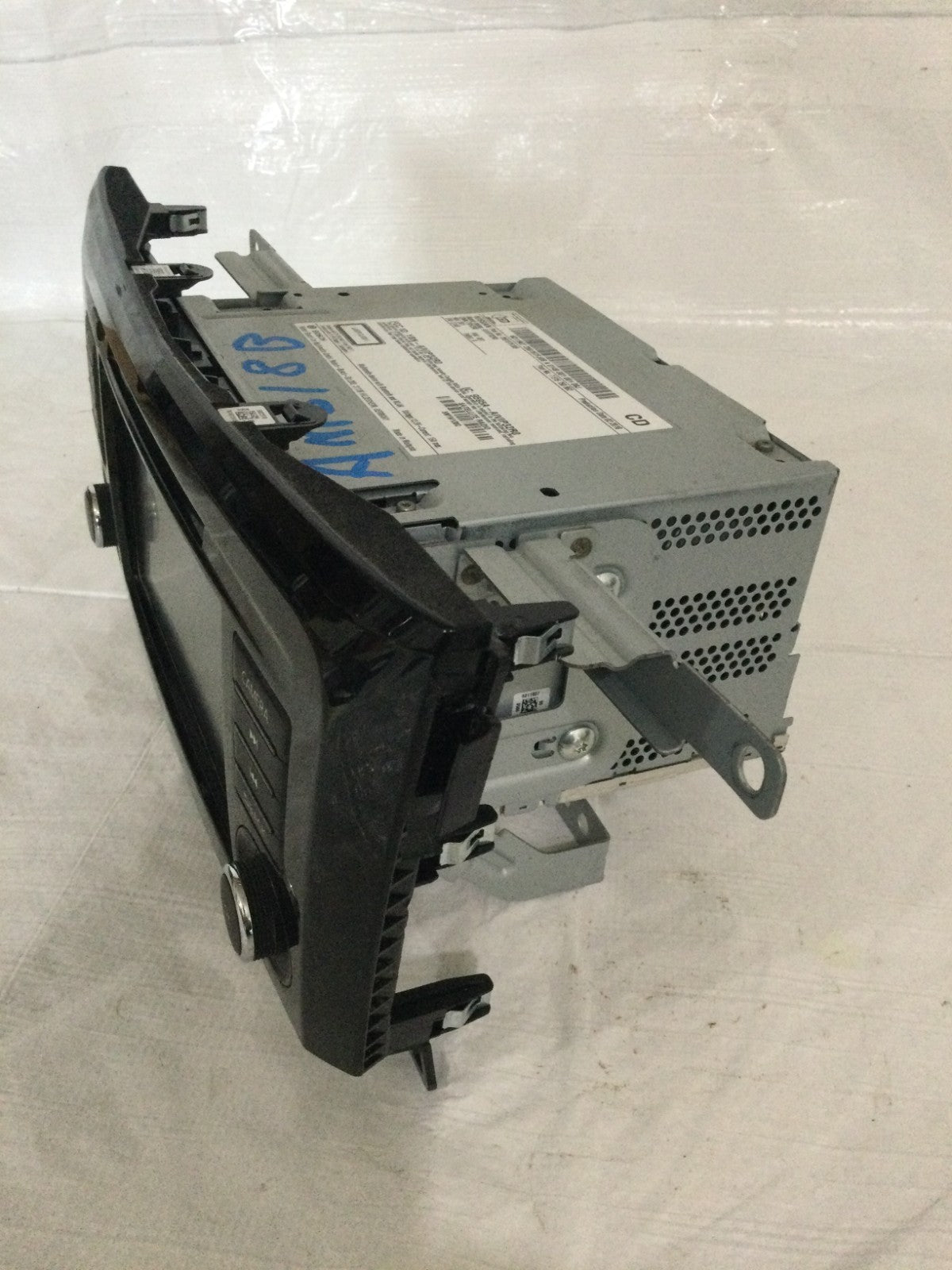 2018-2020 Nissan Rogue AM FM CD Radio Receiver OEM