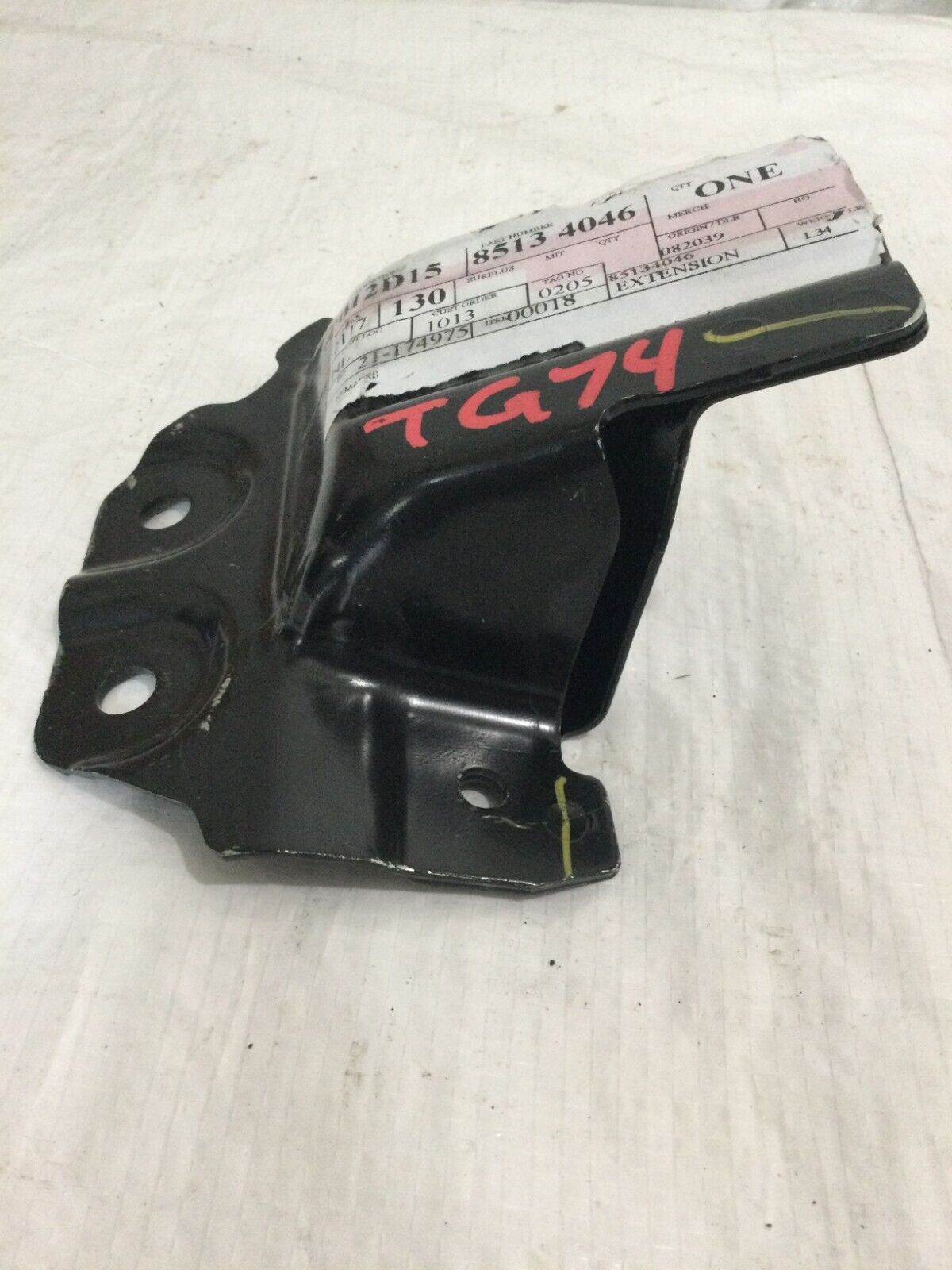 2019-2021 Chevrolet Silverado 1500 Left Front Motor Extention Bracket  85134046