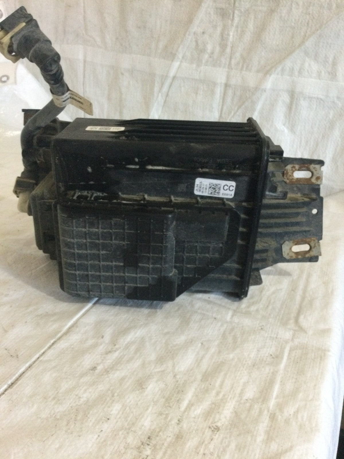 2018 Ford F150 F-150 5.0L Fuel Vapor Canister OEM JL34-9E857