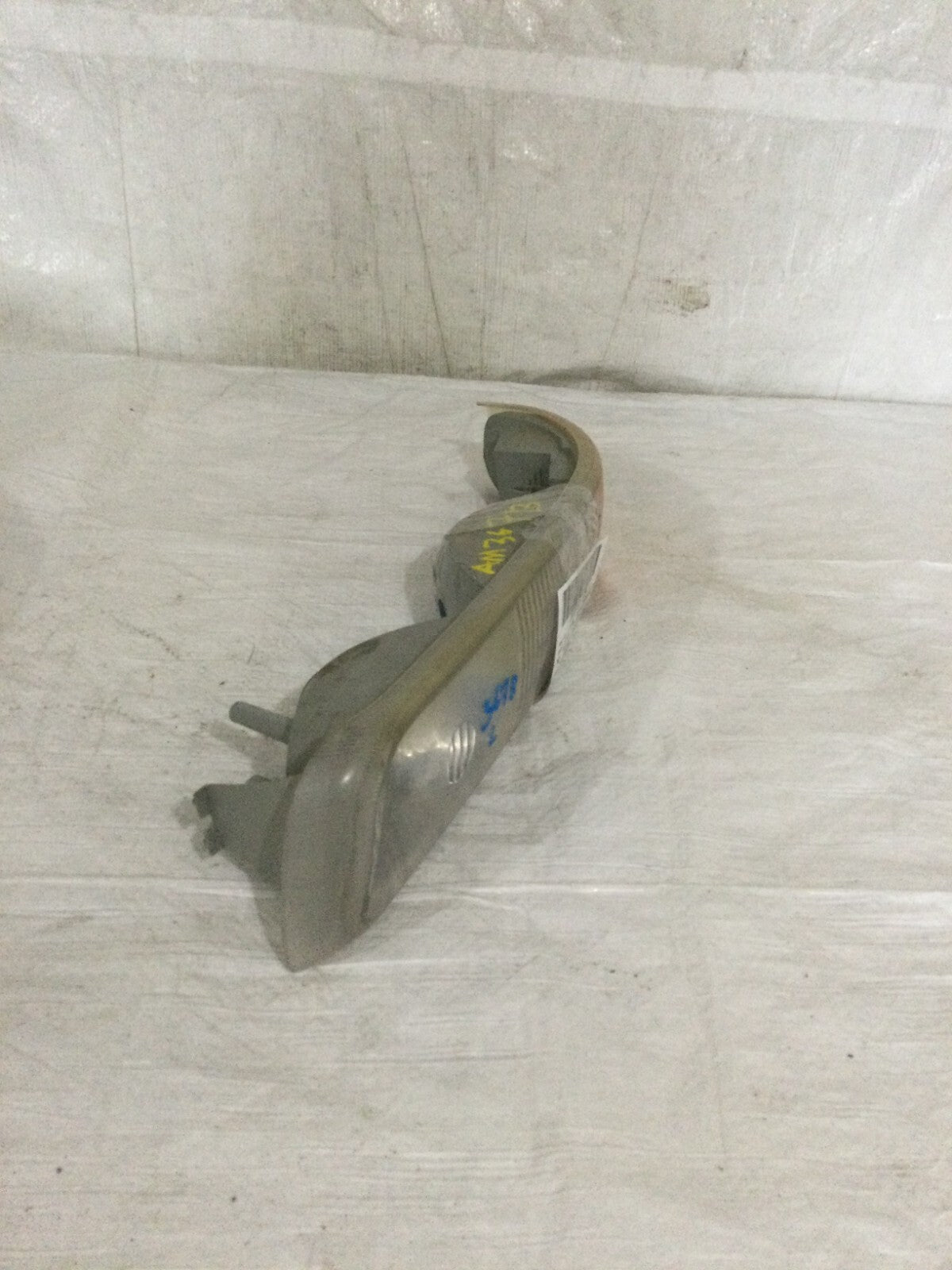 2001 Chevrolet Silverado 2500 LH Driver Front Turn Signal Running Light Lamp OEM