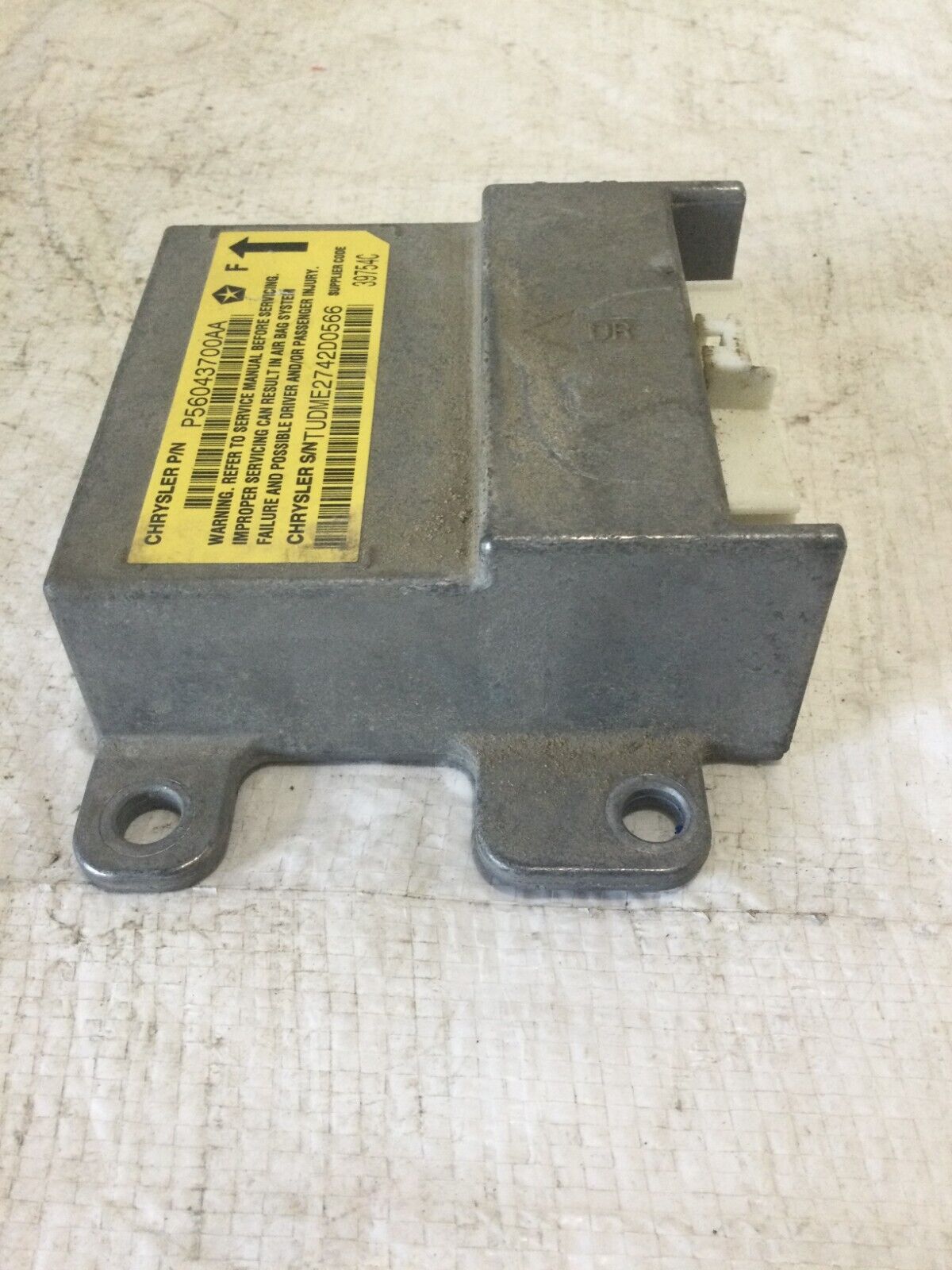 2003 Dodge Ram 2500 SRS Control Module  56043700AA OEM