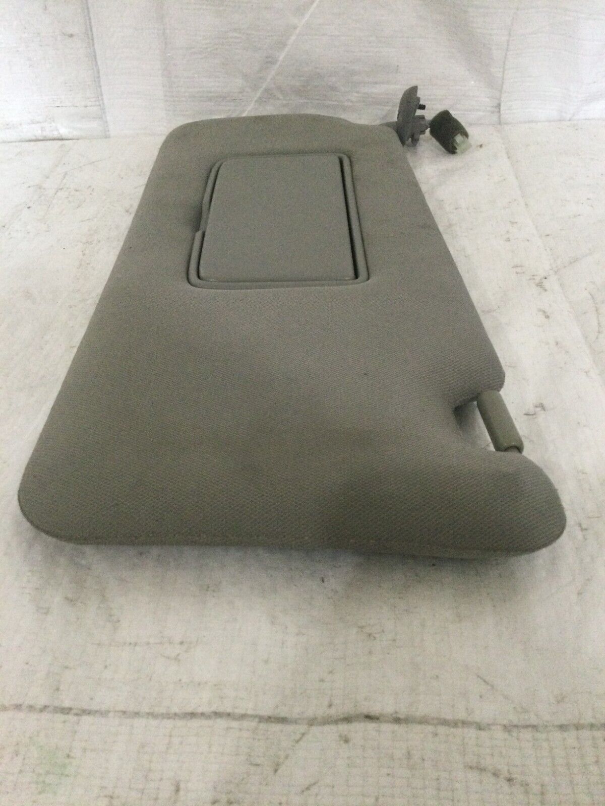 2007 Nissan Titan Sun Visor Illuminated Left Driver Side OEM LH