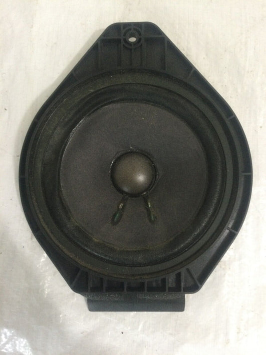 2013 GMC Sierra 1500 Rear Right Passenger Door Speaker 15186669 OEM