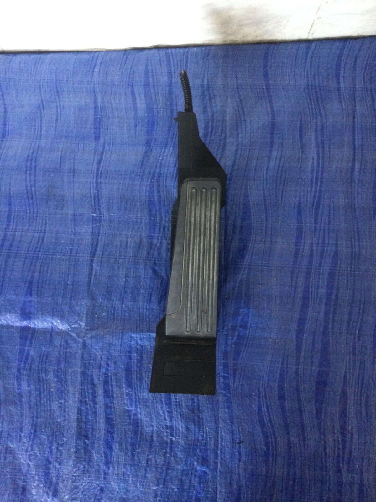 2007-2009 Infiniti G35 Sedan Accelerator Gas Pedal OEM 18002-JK60A
