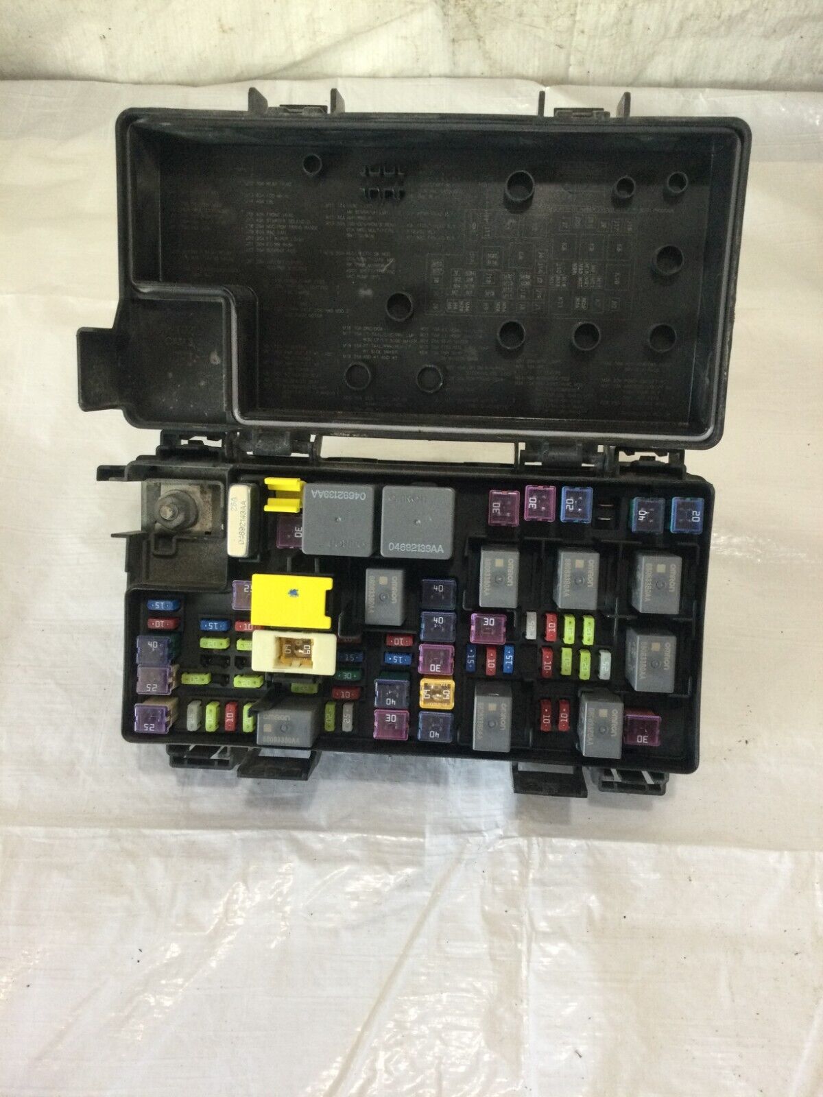 2017 Dodge Grand Caravan Fuse Box TIPM Integrated Power Module 68239606AA OEM