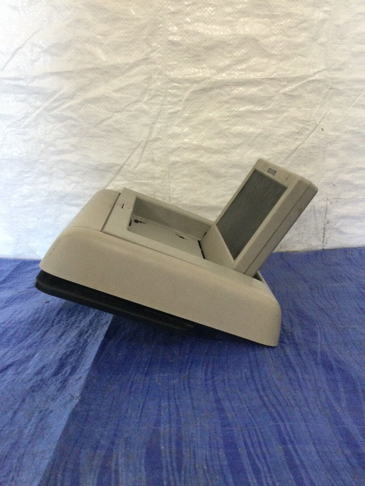 2007  Cadillac Escalade ESV Rear Overhead Roof Mounted DVD Screen Monitor OEM