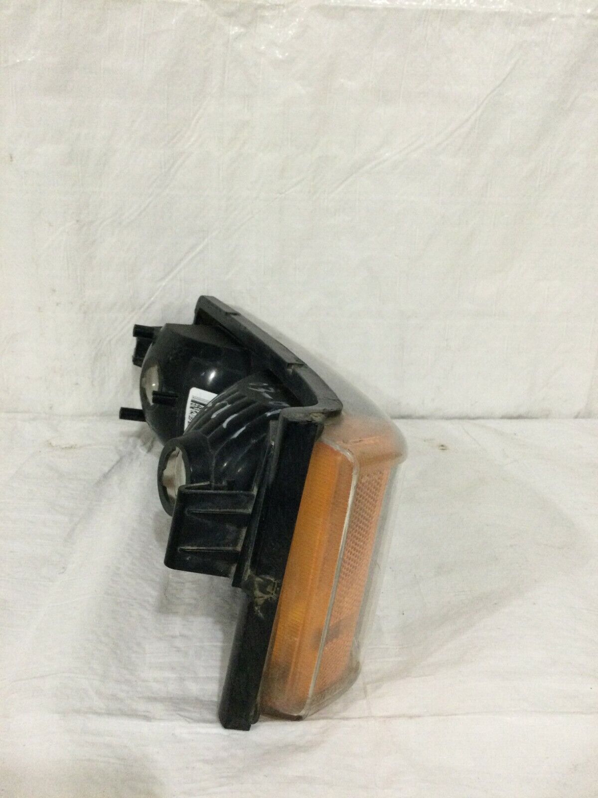 2003-2007 Chevy Silverado1500 Right Corner Light OEM 15199557