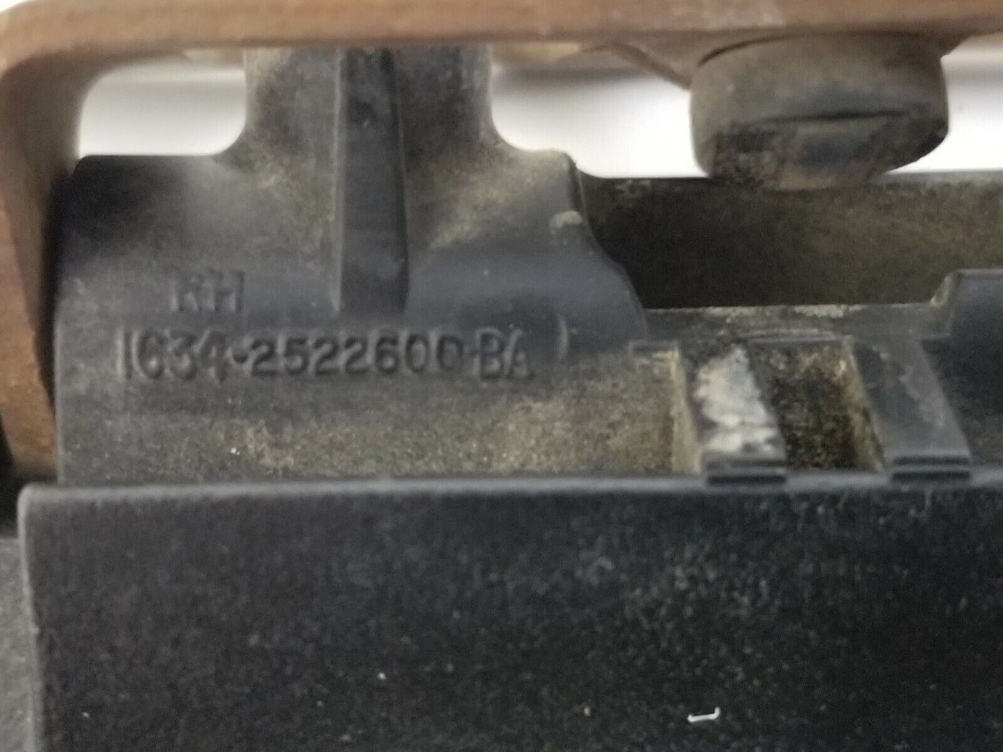 1999-2007 F250 F350 Super Duty Ext Cab RH Front or Rear Interior Door Handle OEM