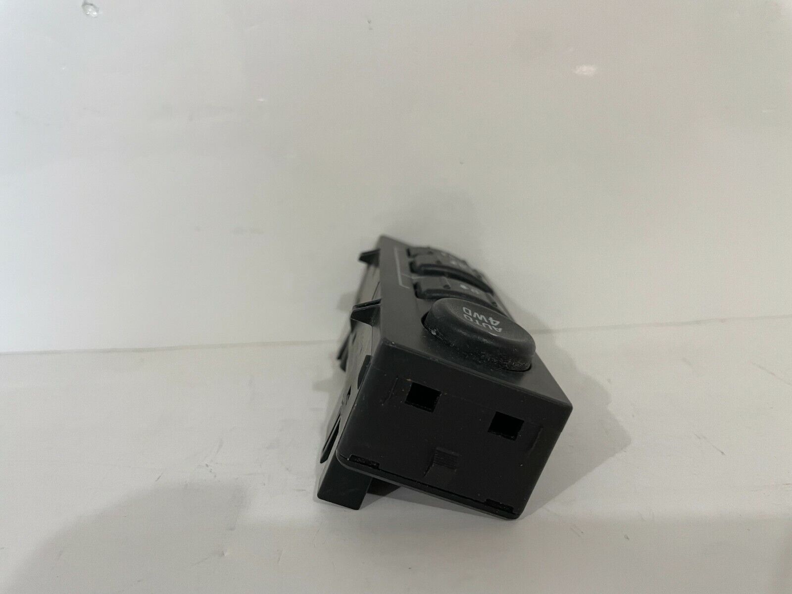 2003-2006 Chevy Silverado Sierra 1500 Auto 4WD Transfer Case Switch 15164520 OEM