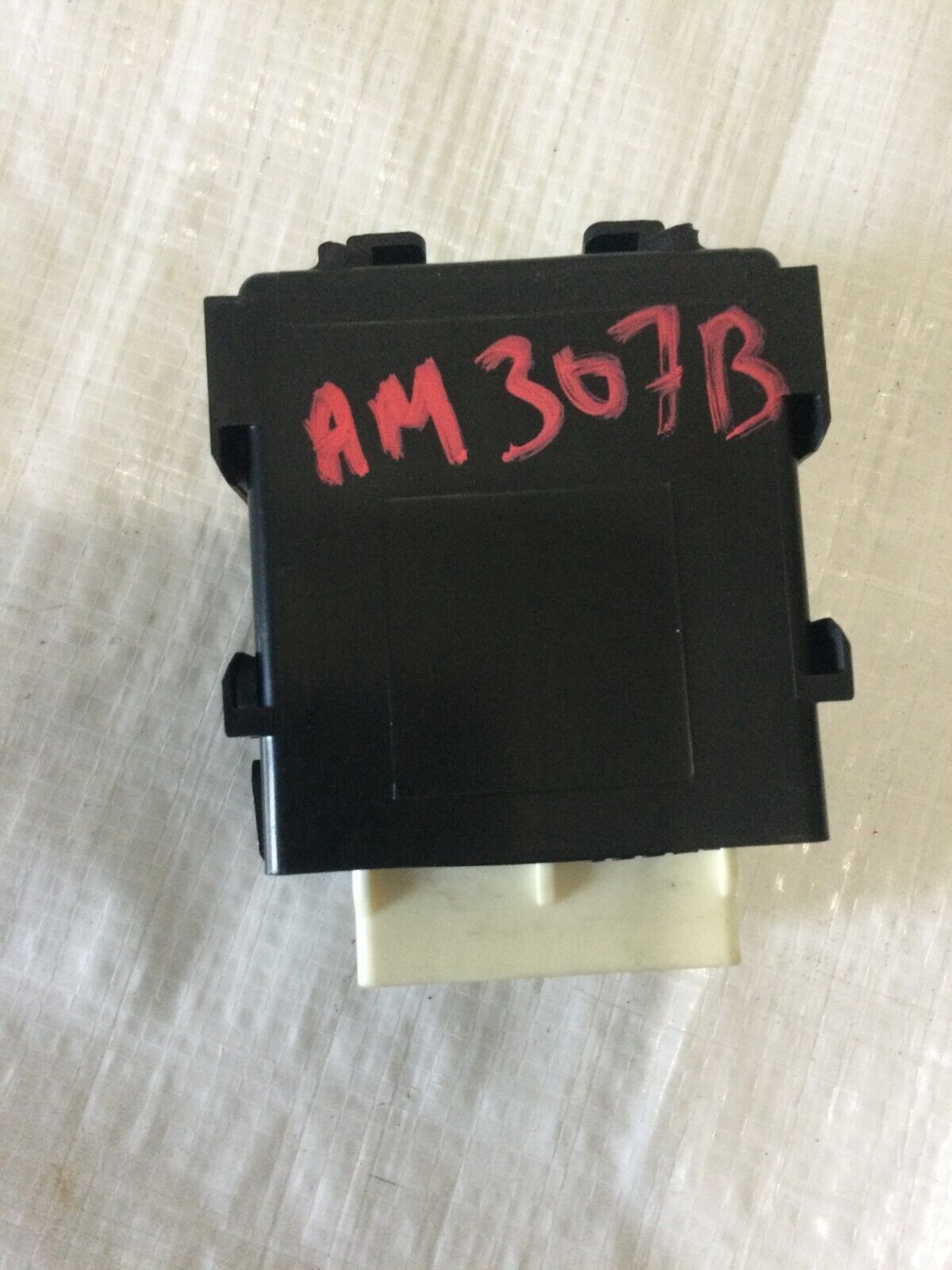 2018 Toyota Rav4 Wiper Relay Control Unit Module 85940-42030 OEM