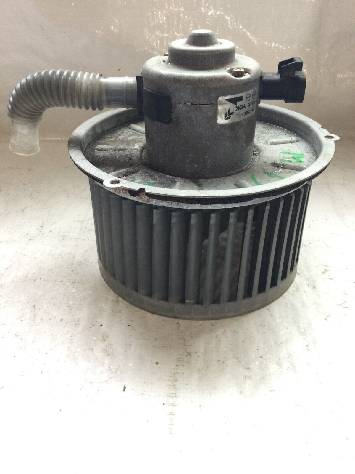 2006 Cadillac Escalade 6.0L Rear A/C Heater Blower Motor OEM