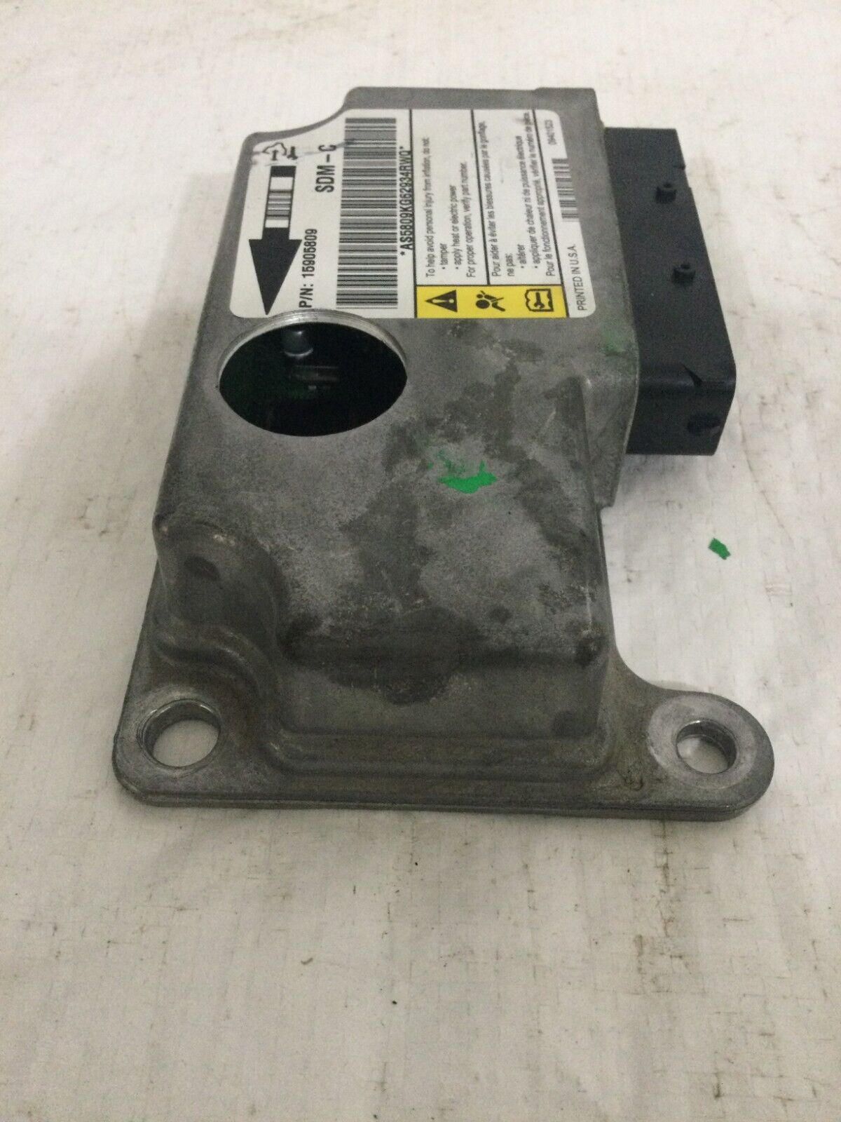 2007 GMC Yukon SRS Control Module 15905809 OEM