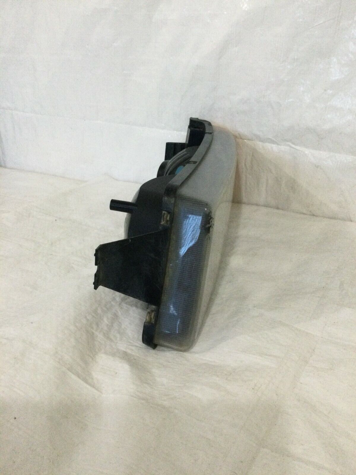 2006 Chevy Silverado 2500HD Left Corner Light OEM 15199556