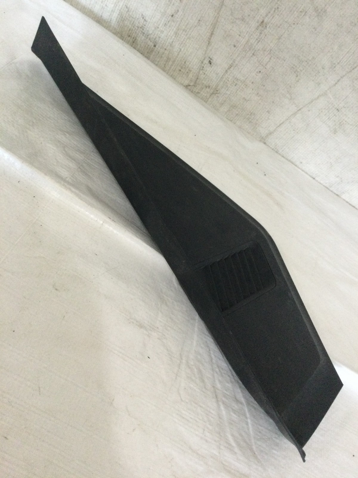 2023 Ford F-150 F150 5.0L Front Right Dashboard Cap End Cover Trim OEM